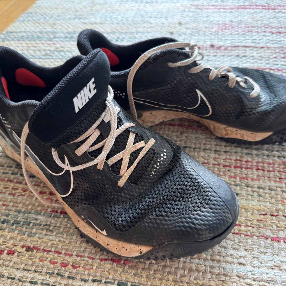 Nike Black turf shoes — baseball cleats for turf